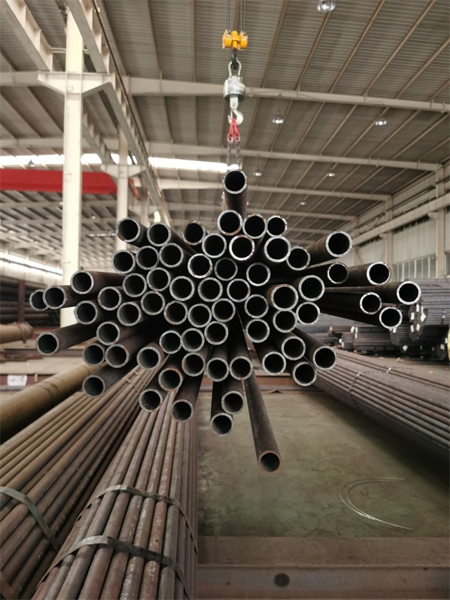 富蕴ND耐酸钢管